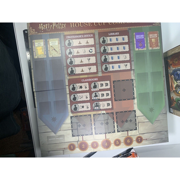 Harry Potter: House Cup Competition Board Game USA-OPOLY - Picture 7 of 16